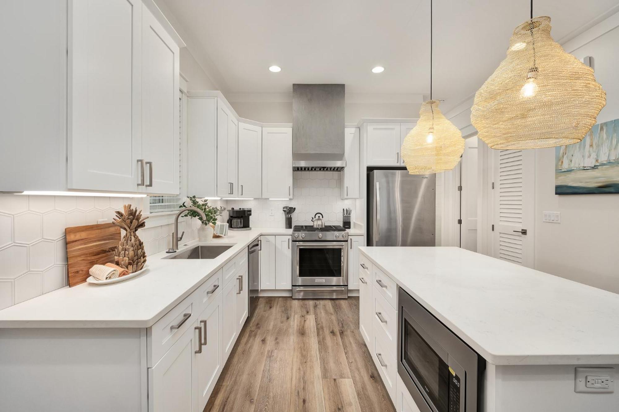 Shellabrate Good Times A Brand New Home For 2024 Only 3 Blocks To The Beach With Community Pool 산타로사 비치 외부 사진